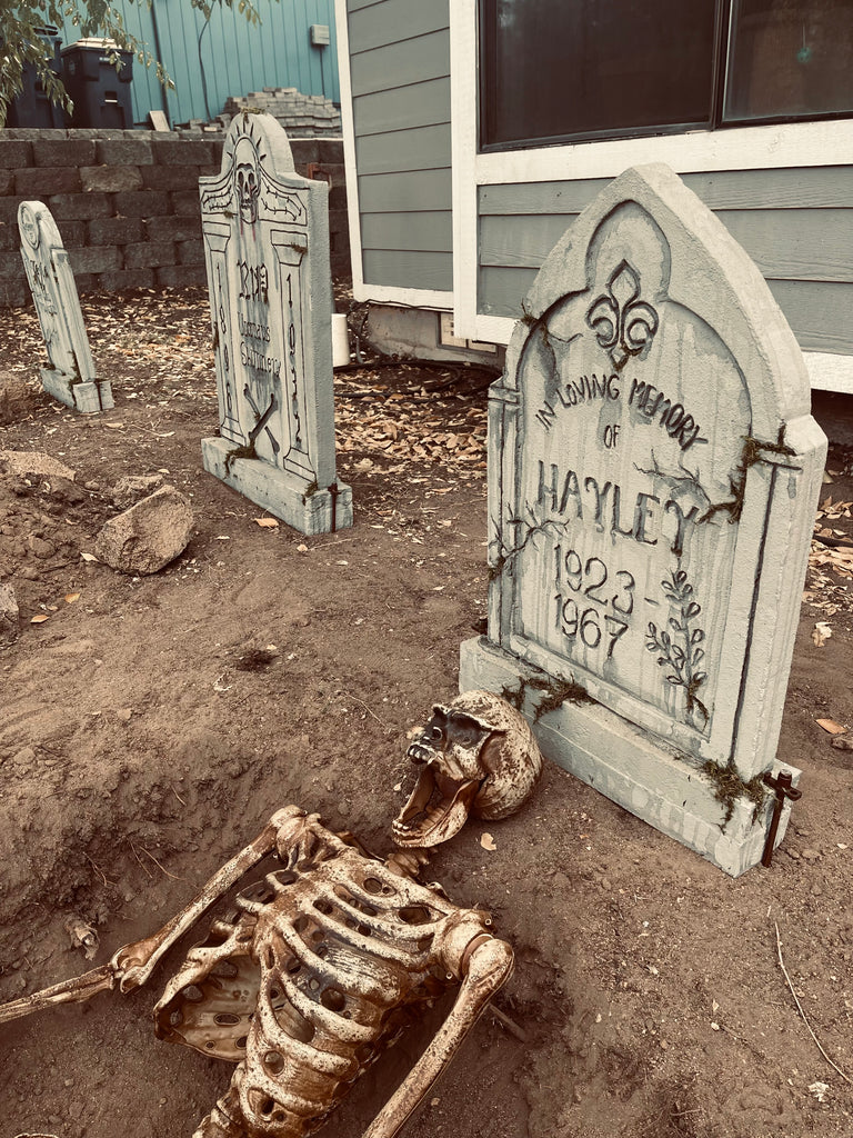 A Spooky Halloween DIY Project: Old Cemetery